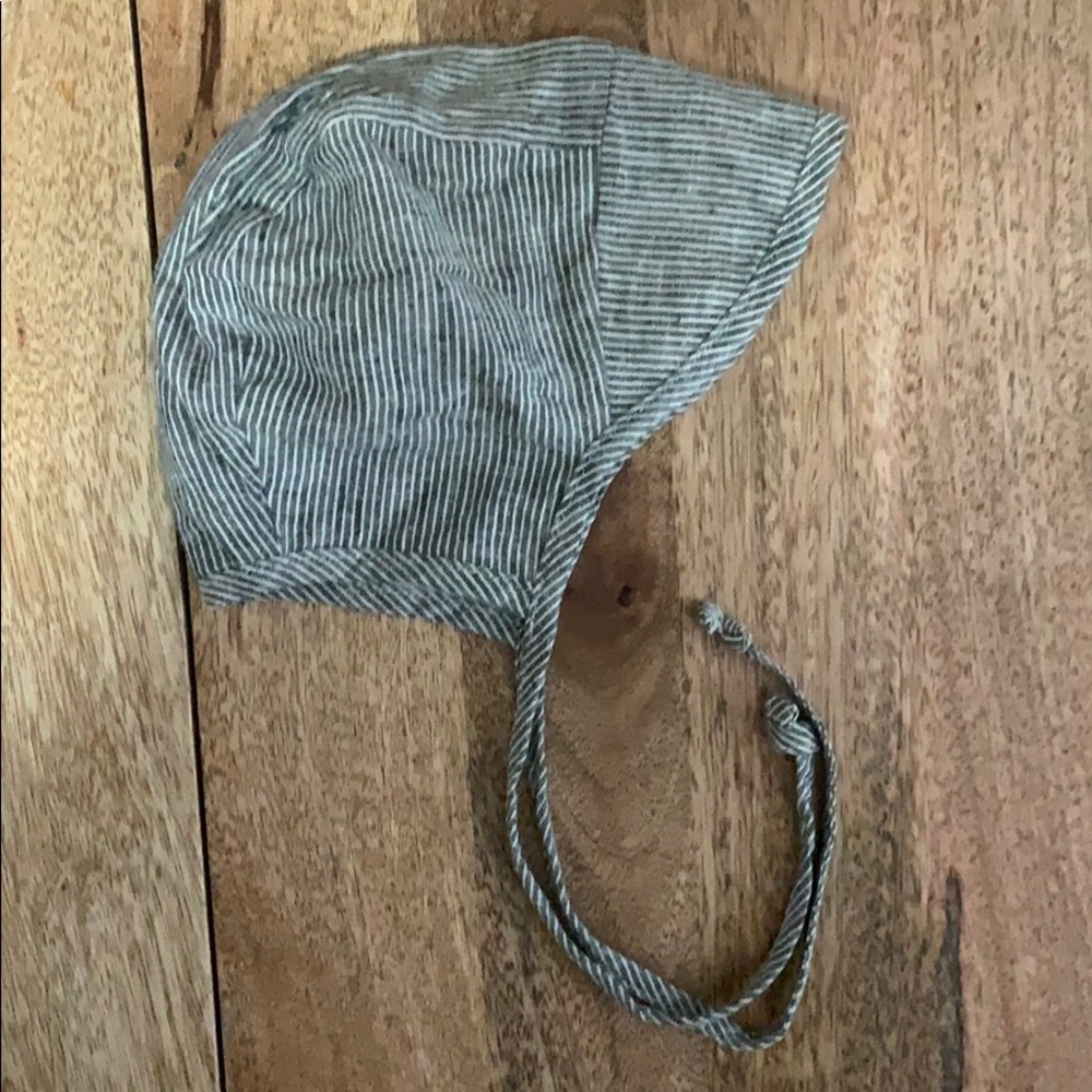 Briar Bonnet beautiful condition